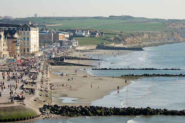 Wimereux-digue en avril